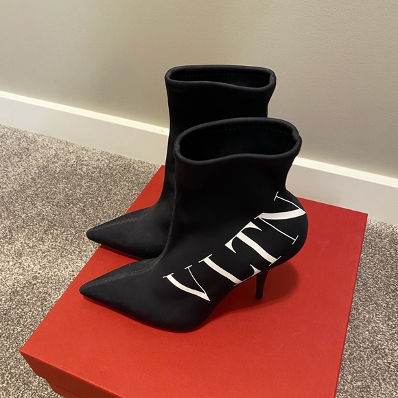 Valentino VLTN logo sock boot - Picture 2 of 6